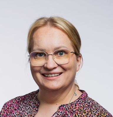 Sanna Seppänen — Pihlajalinna