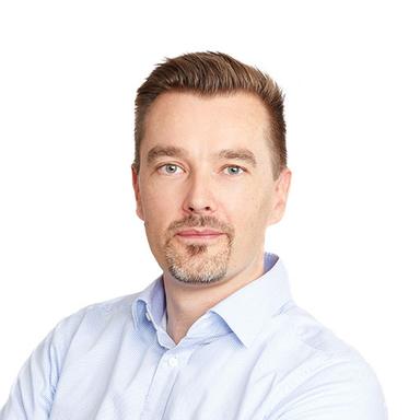 Oula-Matti Tuominen, Lääketieteen lisensiaatti — Pihlajalinna